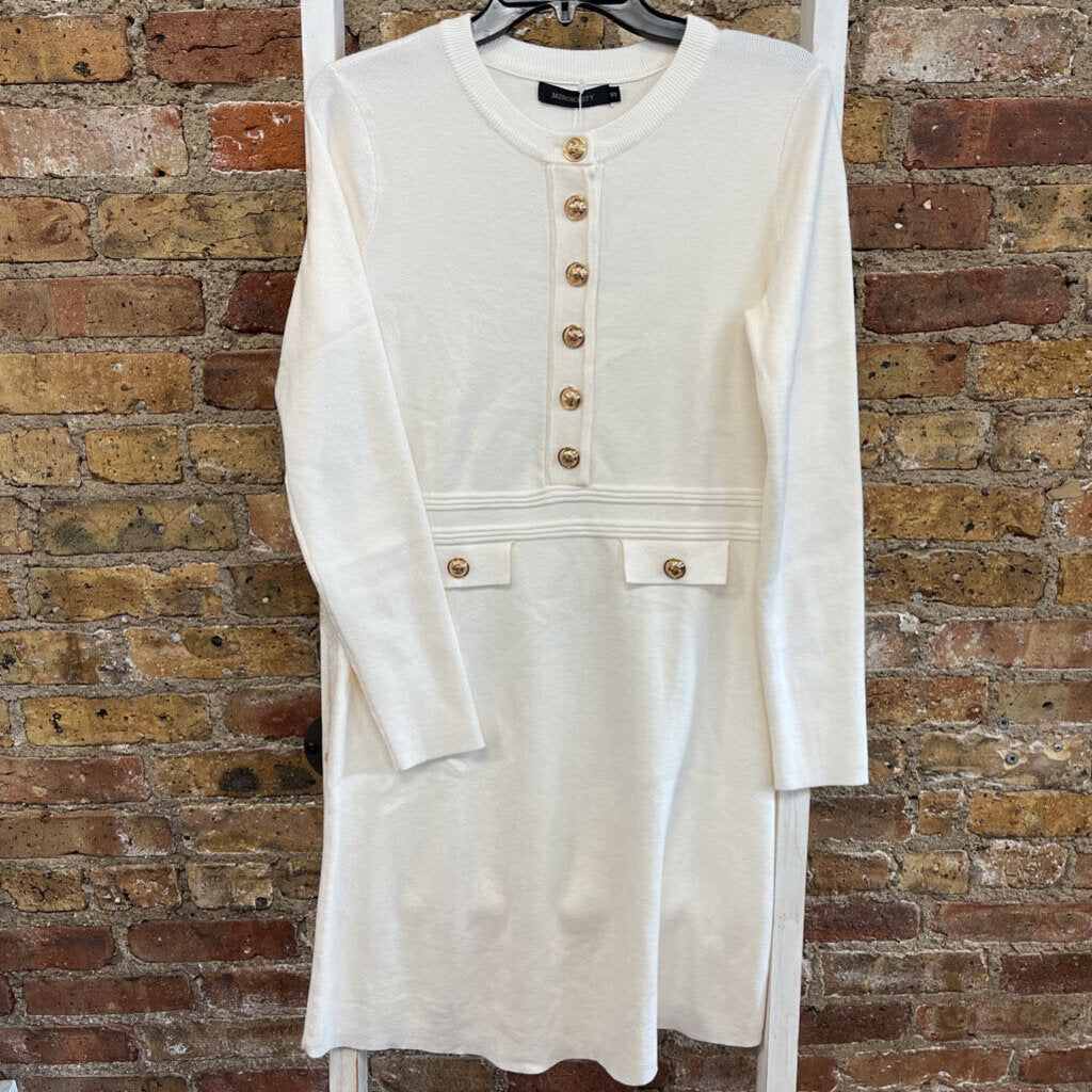 NWT Dress LS BD