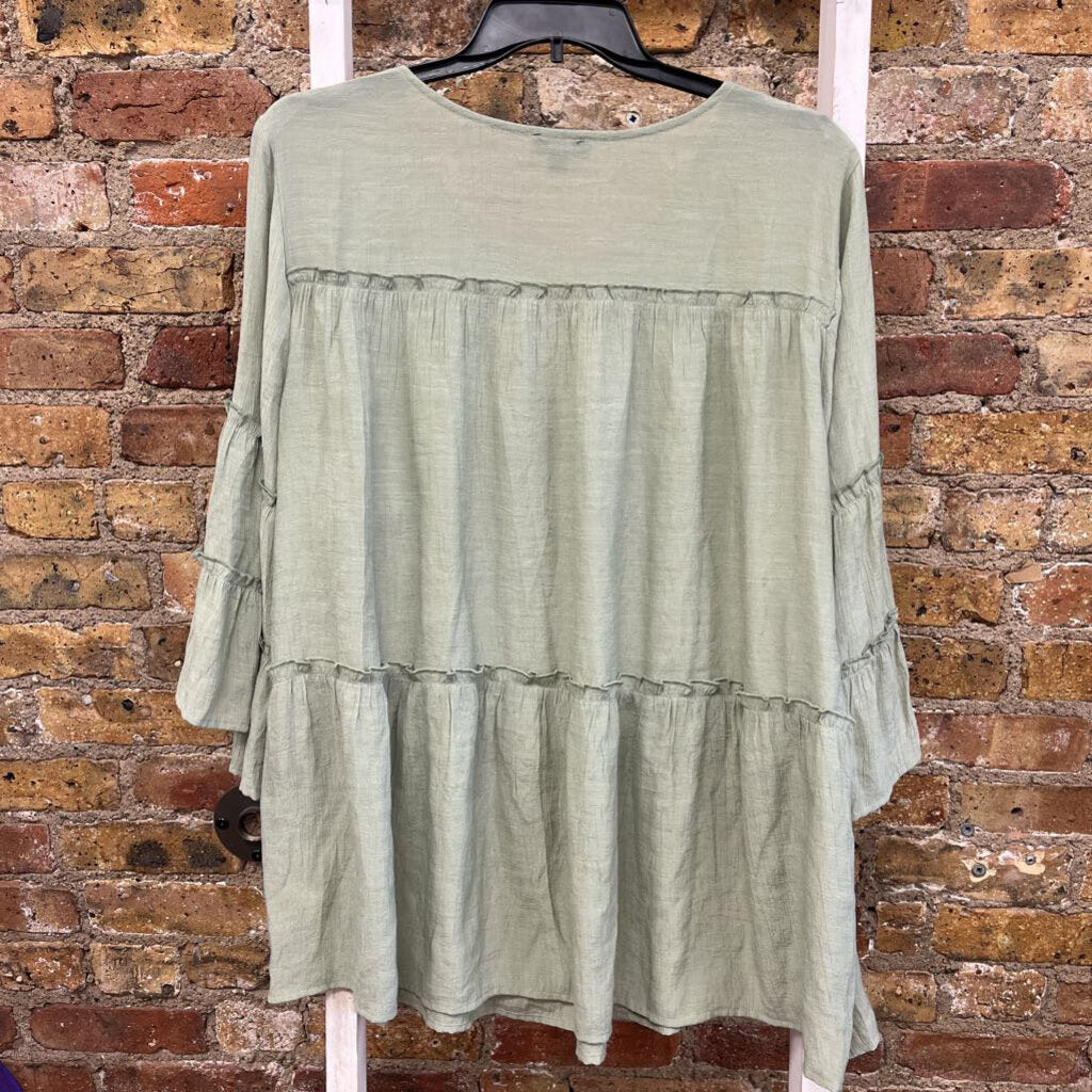 Top Ruffle LS