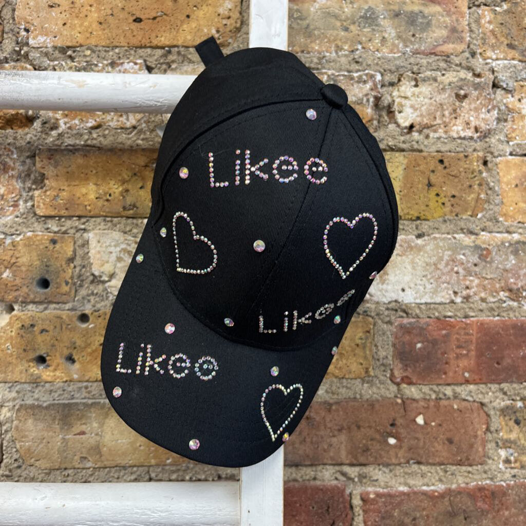 NWT Beaded Snapback