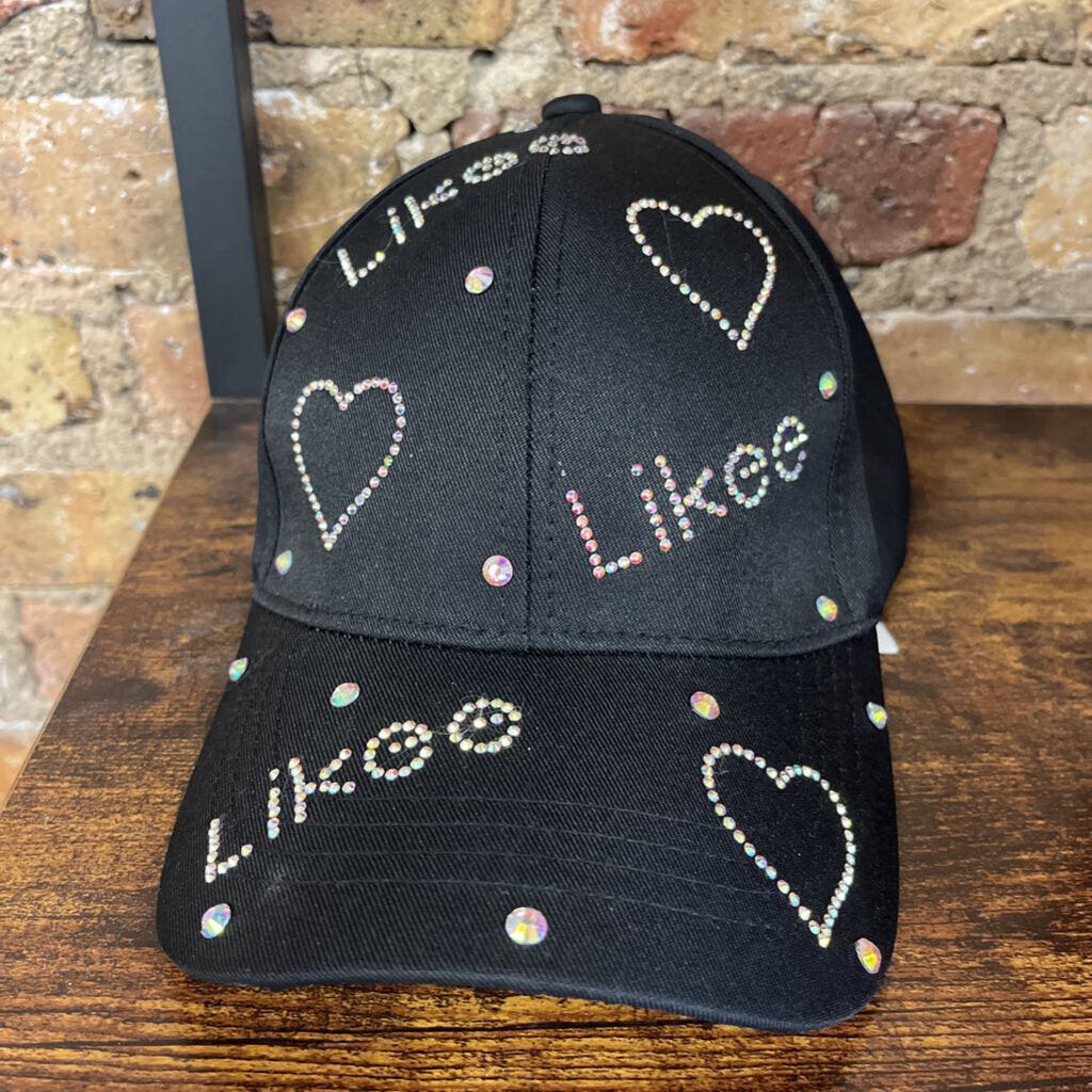 NWT Beaded Snapback