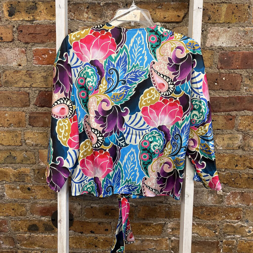 Blouse LS Floral Knot