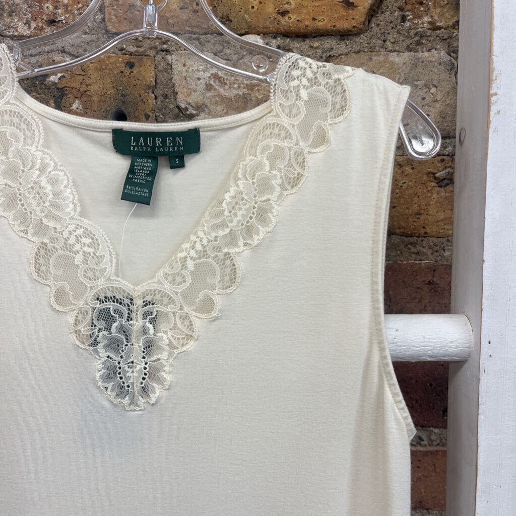 NWT Top Tank Lace