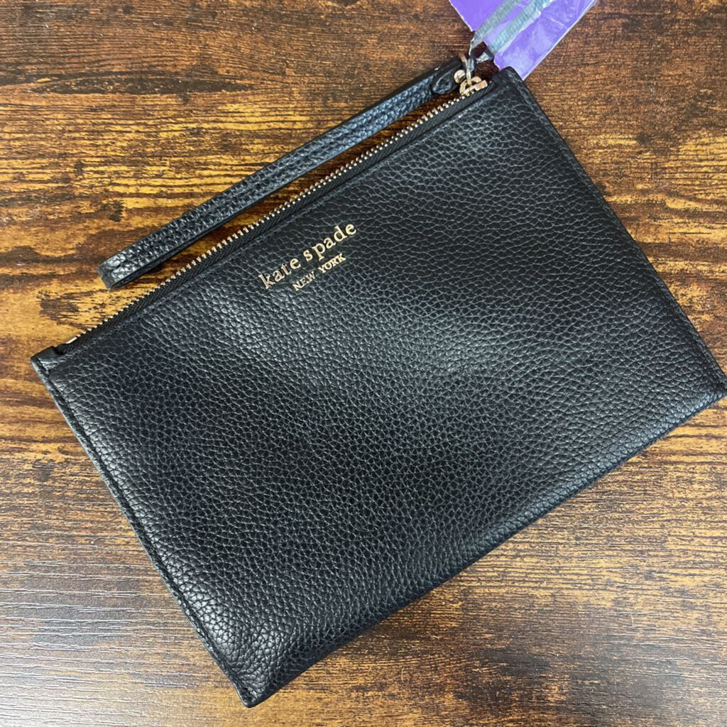 Wristlet Pebbled