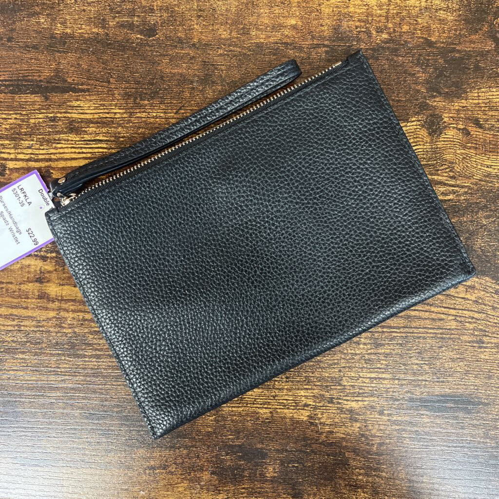 Wristlet Pebbled