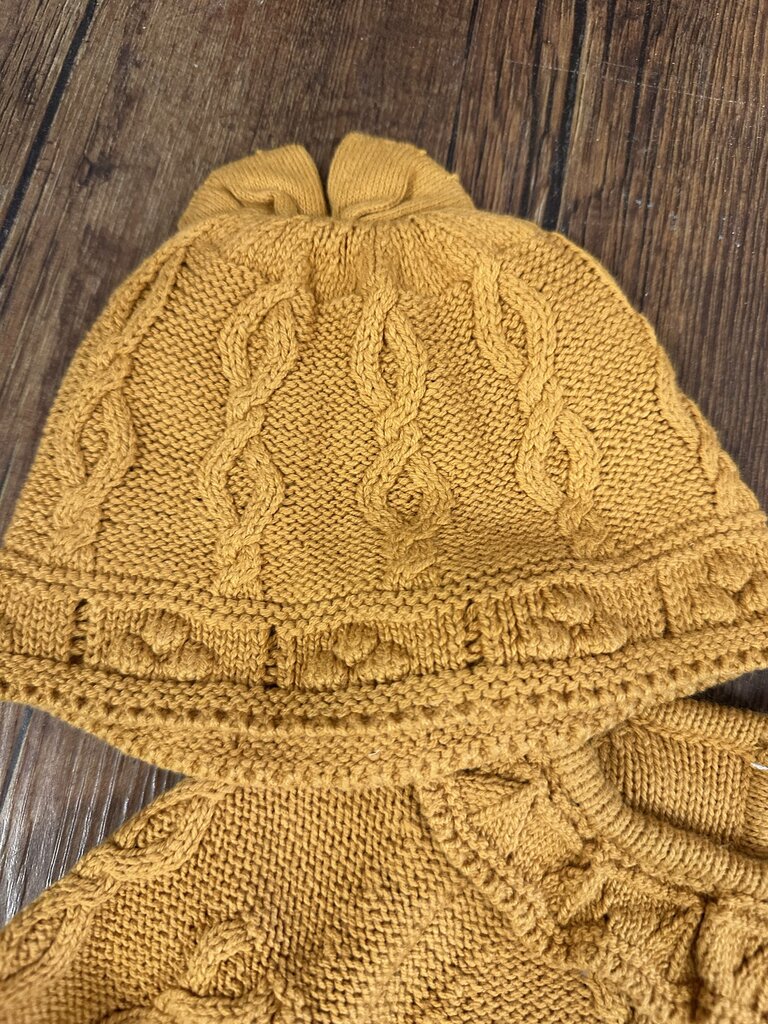 NWT 3 Pc Sweater Outfit Hat