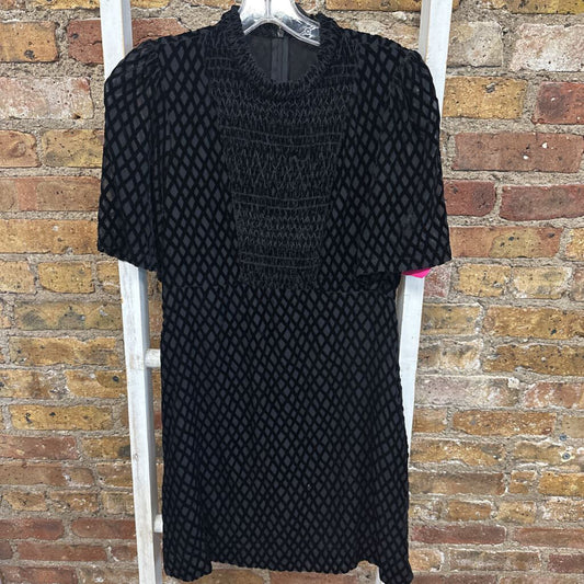 Dress SS Velvet Detail