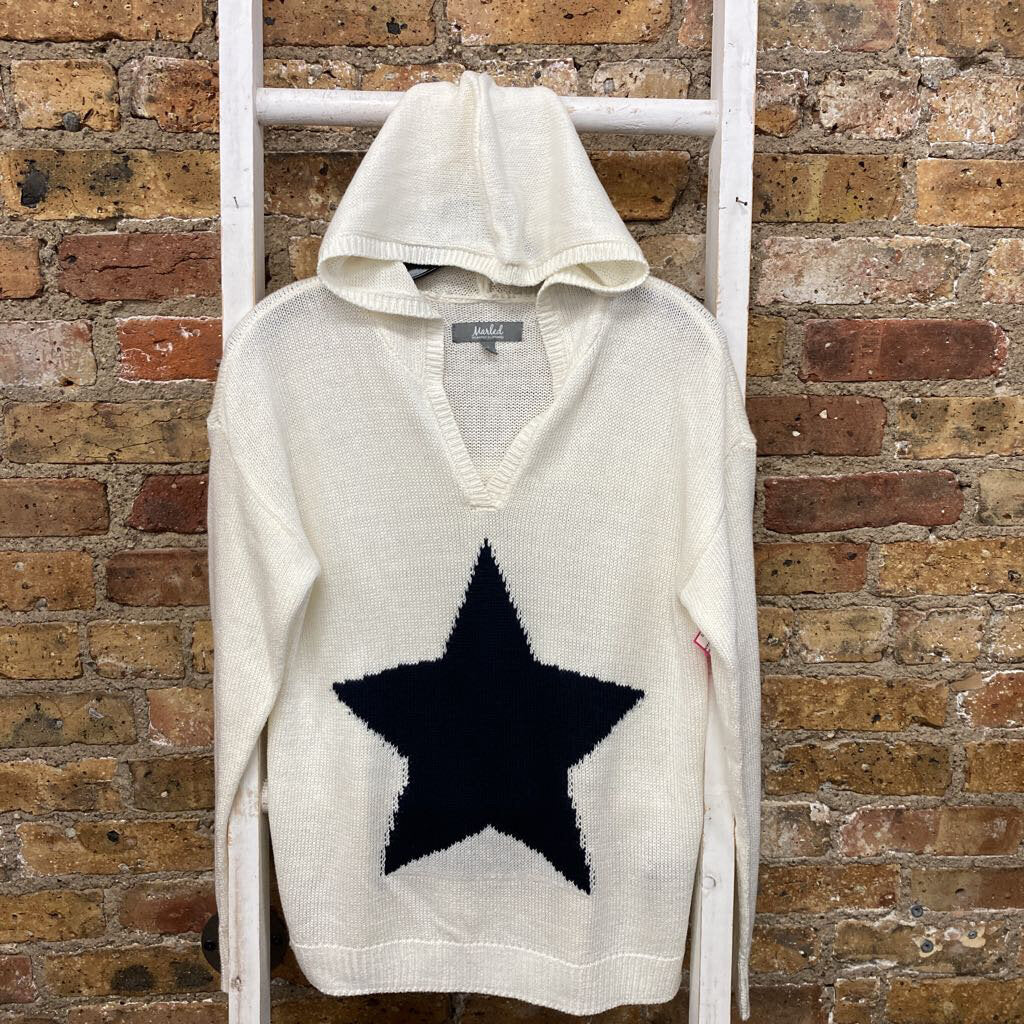 Sweater Hood/Star