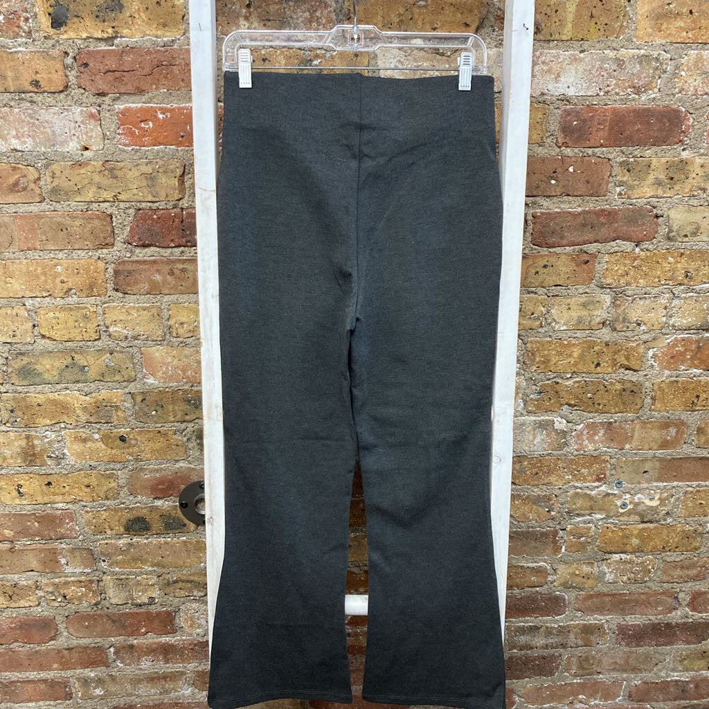 NWT Pull On Pants