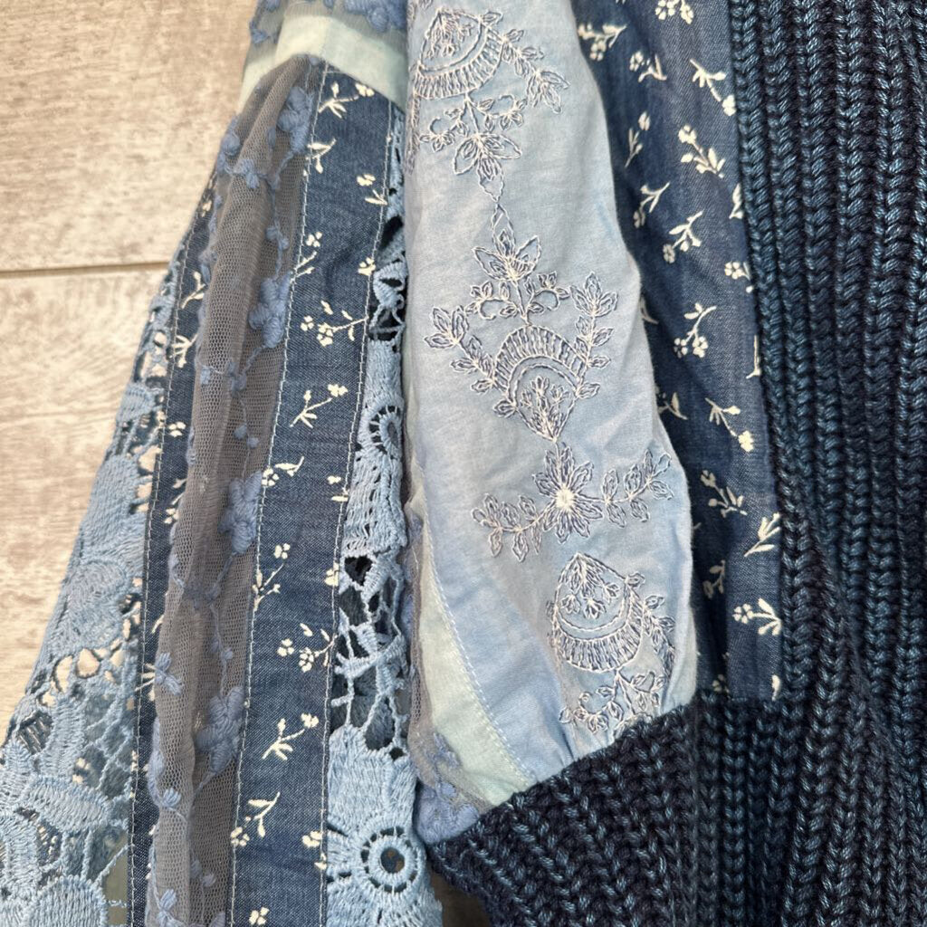 Sweater Eyelet