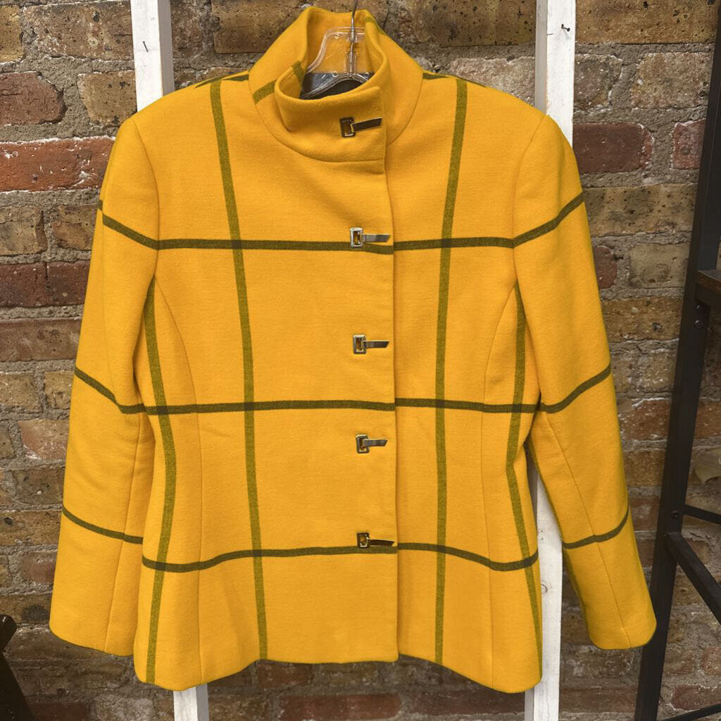 Coat Plaid w/Silver Clasps