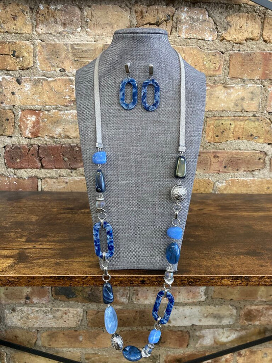 Necklace & Earrings