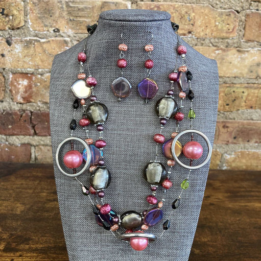 Necklace & Earrings