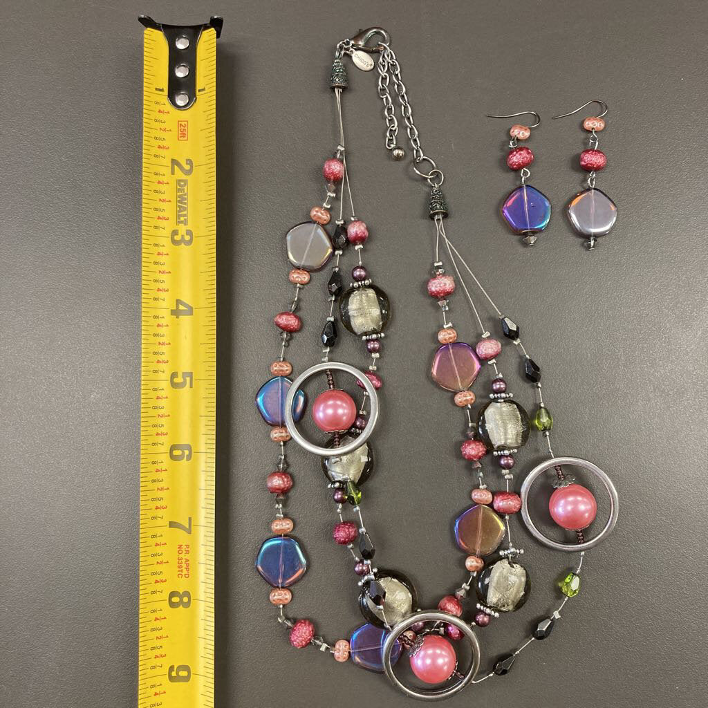 Necklace & Earrings