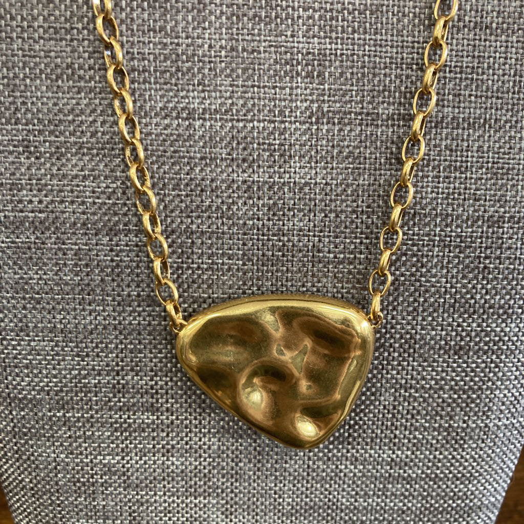NWT Necklace