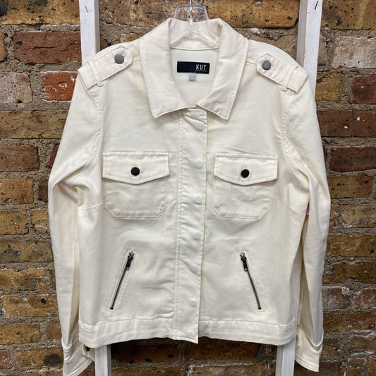 Jacket Snap/Zip Up