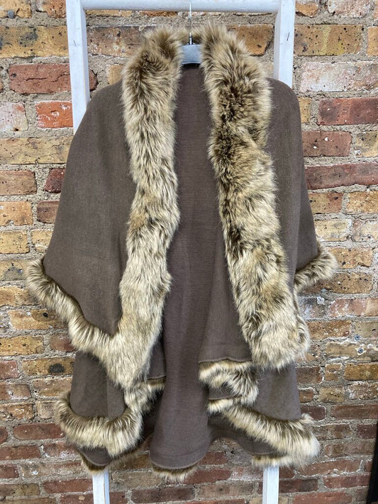 Fur Trim Shawl