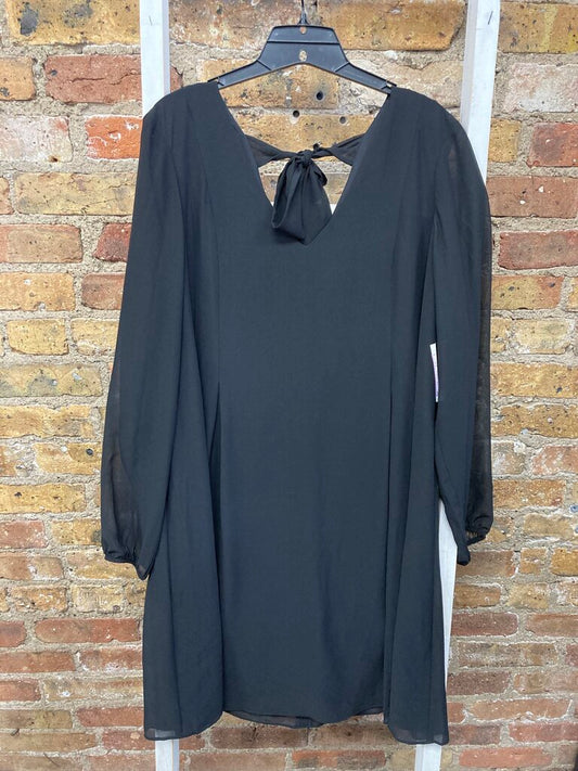 NWT Dress Vneck LS Solid