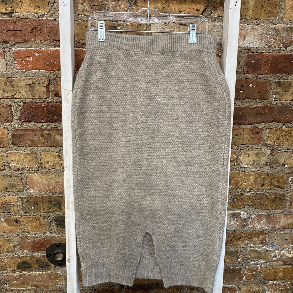 NWT Sweater Pencil Skirt