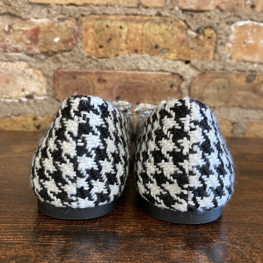 Pointed Toe Slip Ons