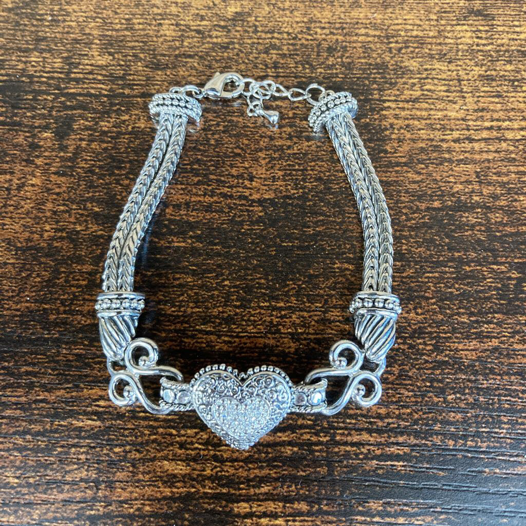 Necklace & Bracelet
