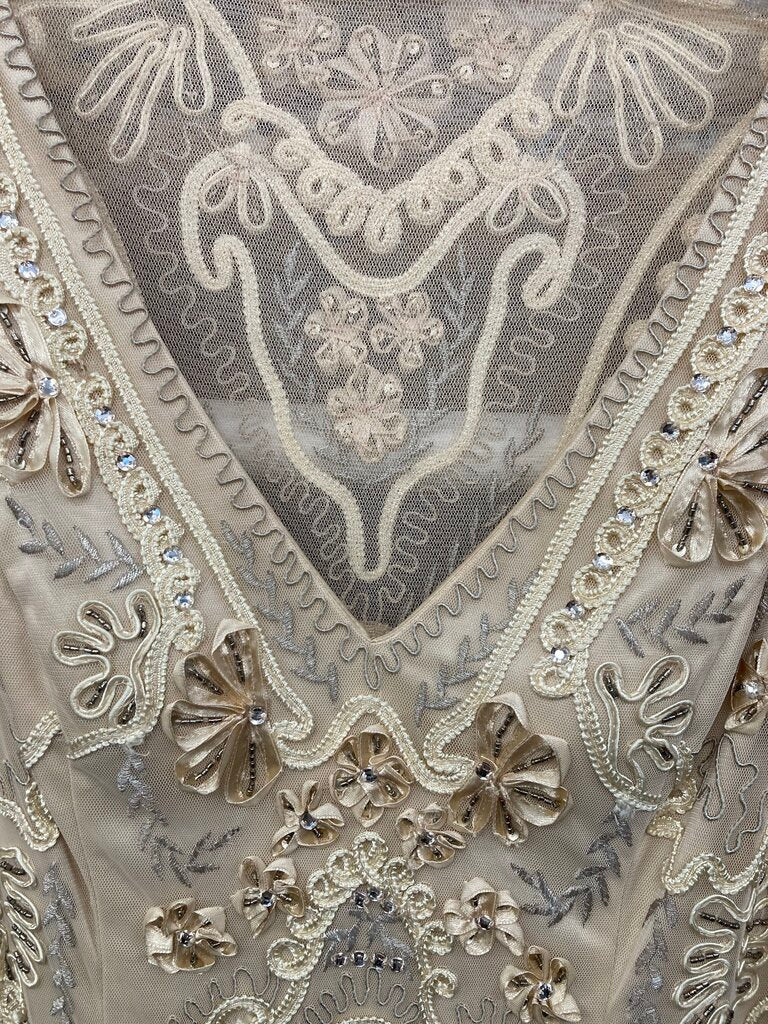 Dress Formal Embellished