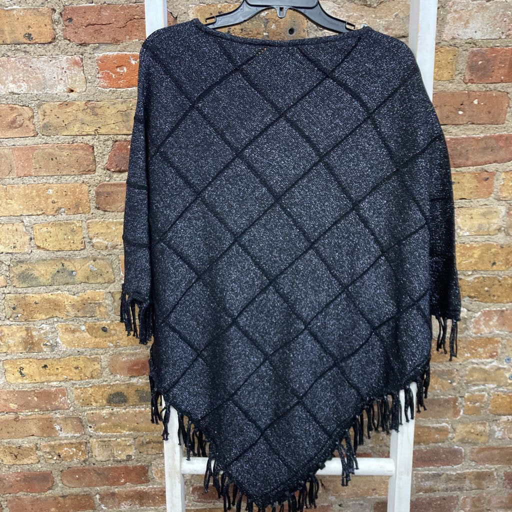 NWT Poncho Glitter