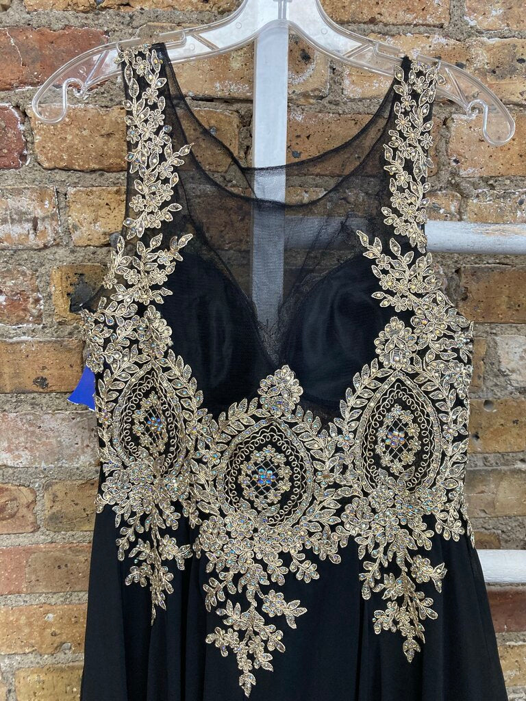 Dress Formal Embellished