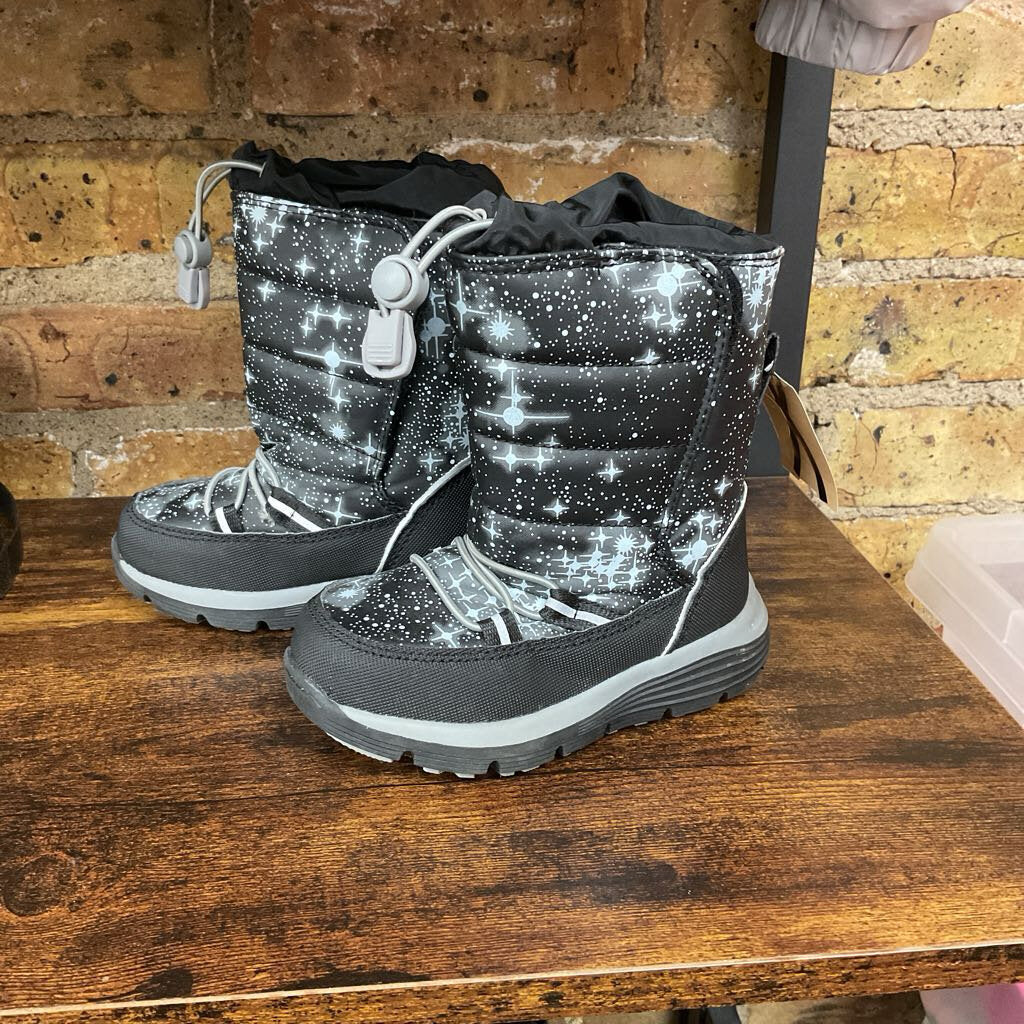 Snow Boots Space