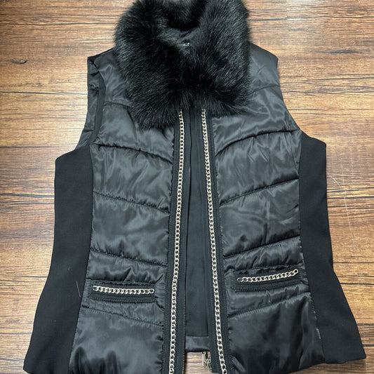 Vest Faux Fur Trim