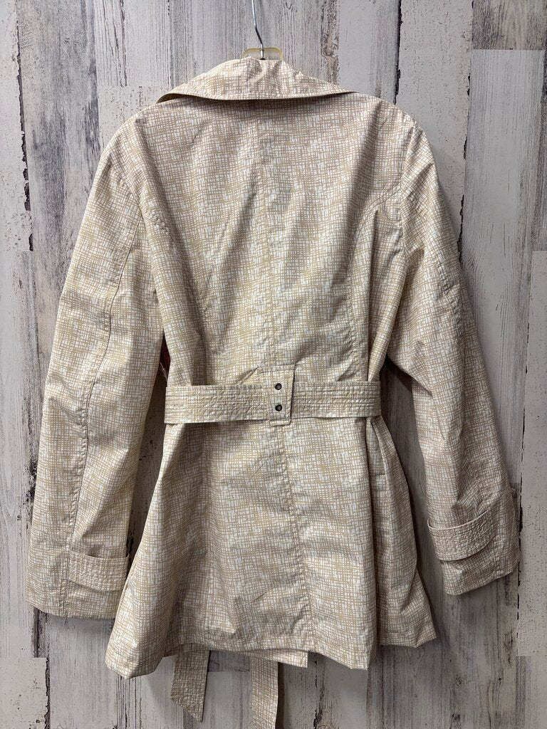 Raincoat belted