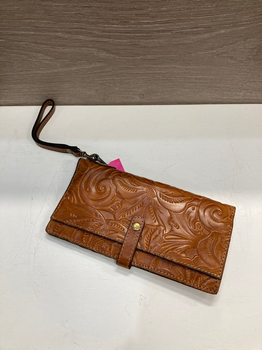 NWT Wristlet Wallet