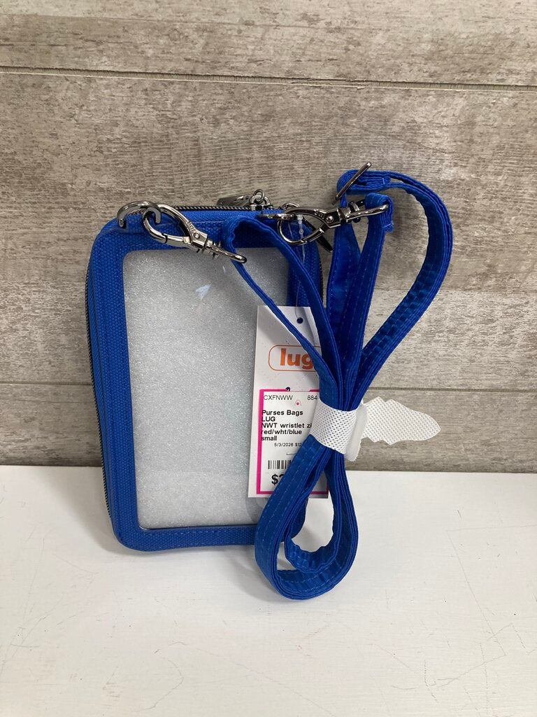 NWT wristlet zip