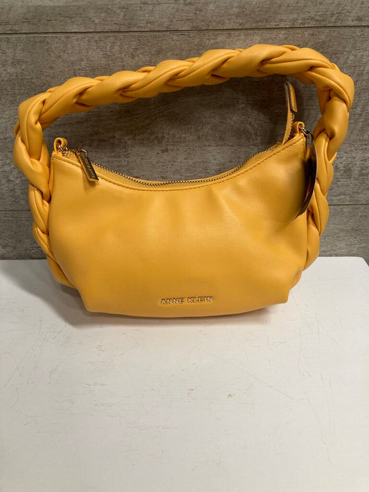 Shoulder Bag Convertible Crescent