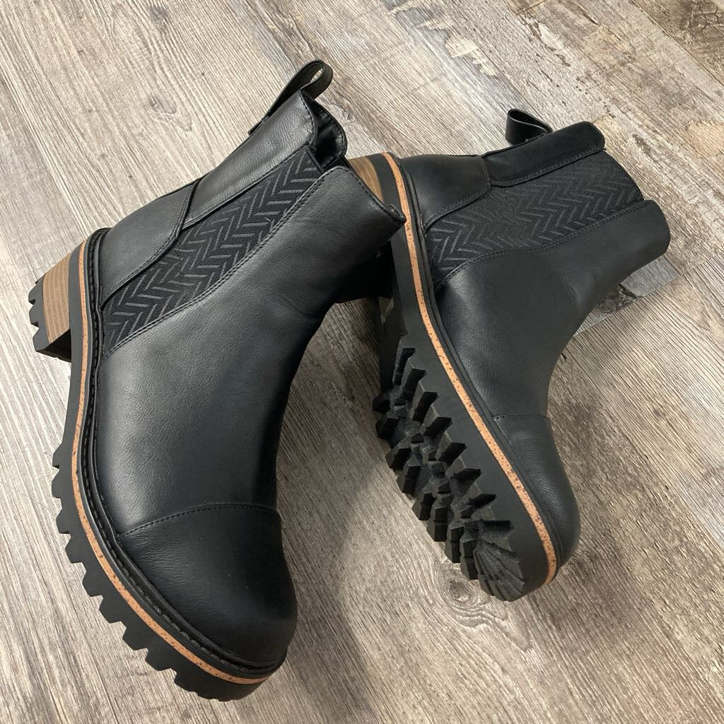 Combat Boots