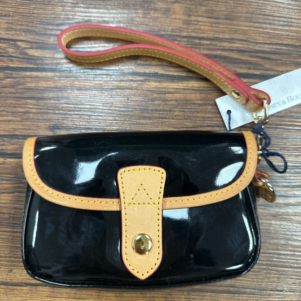 NWT Wristlet