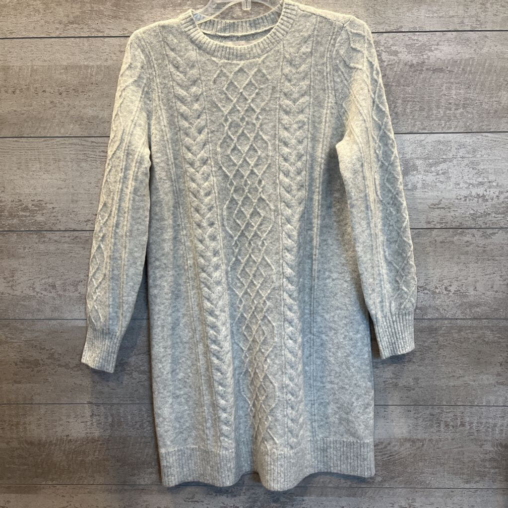 NWT Sweaterdress