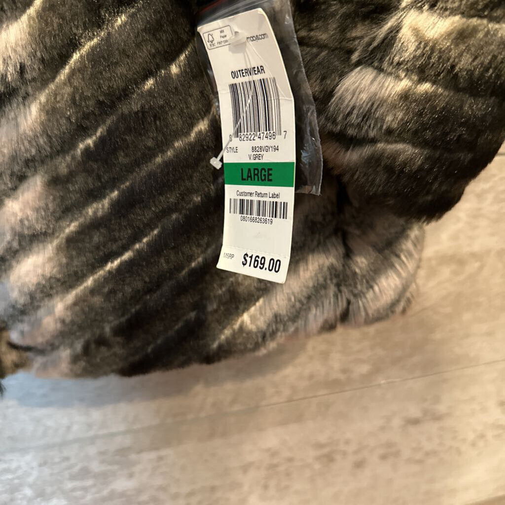 NWT Faux Fur Coat