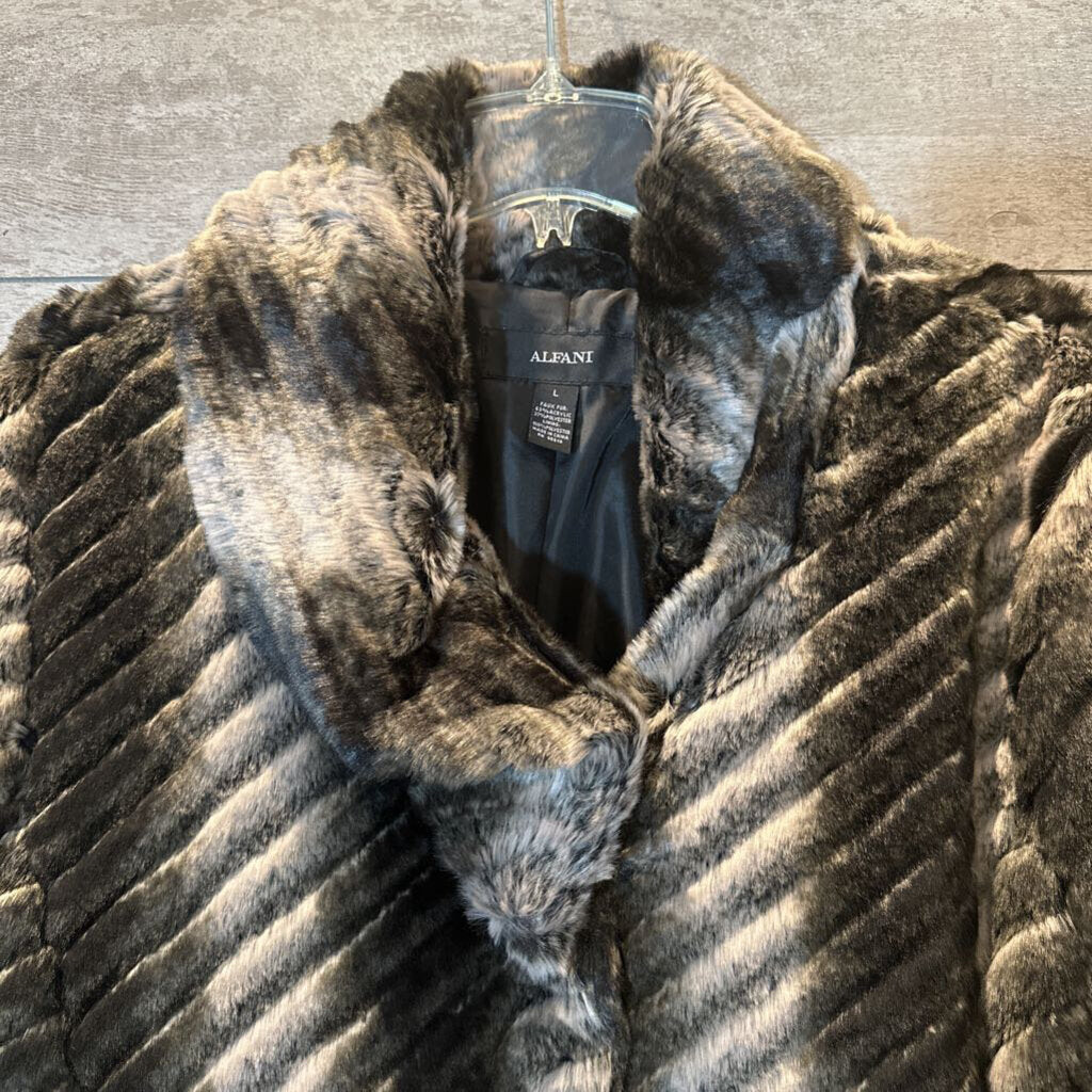 NWT Faux Fur Coat