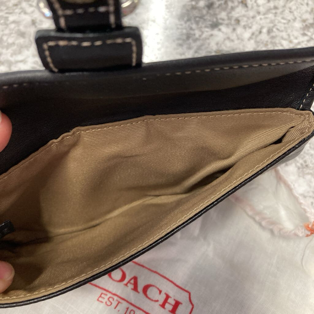 Leather Wristlet Snap Coach