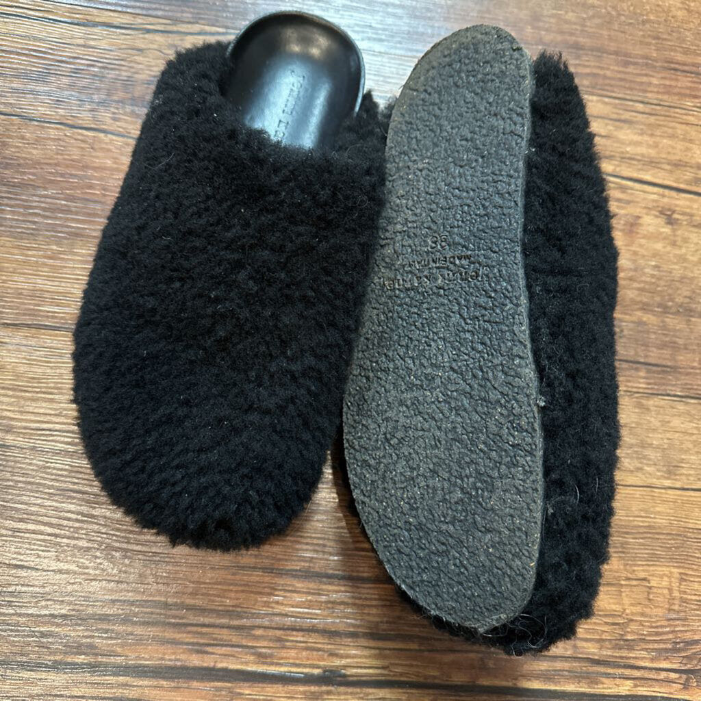 Slip On Fuzzy