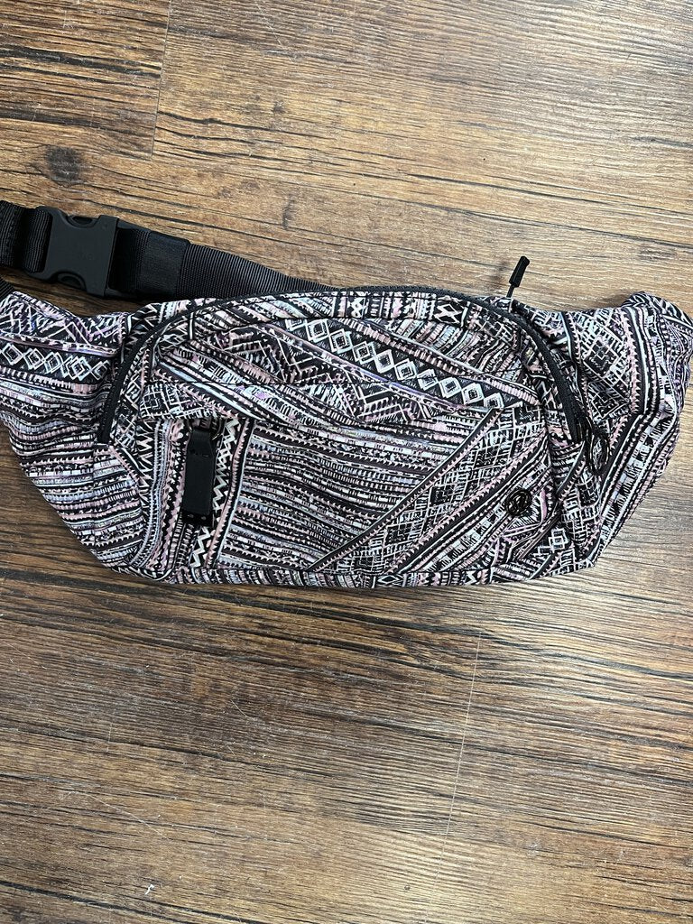 LuluLemon Belt Bag