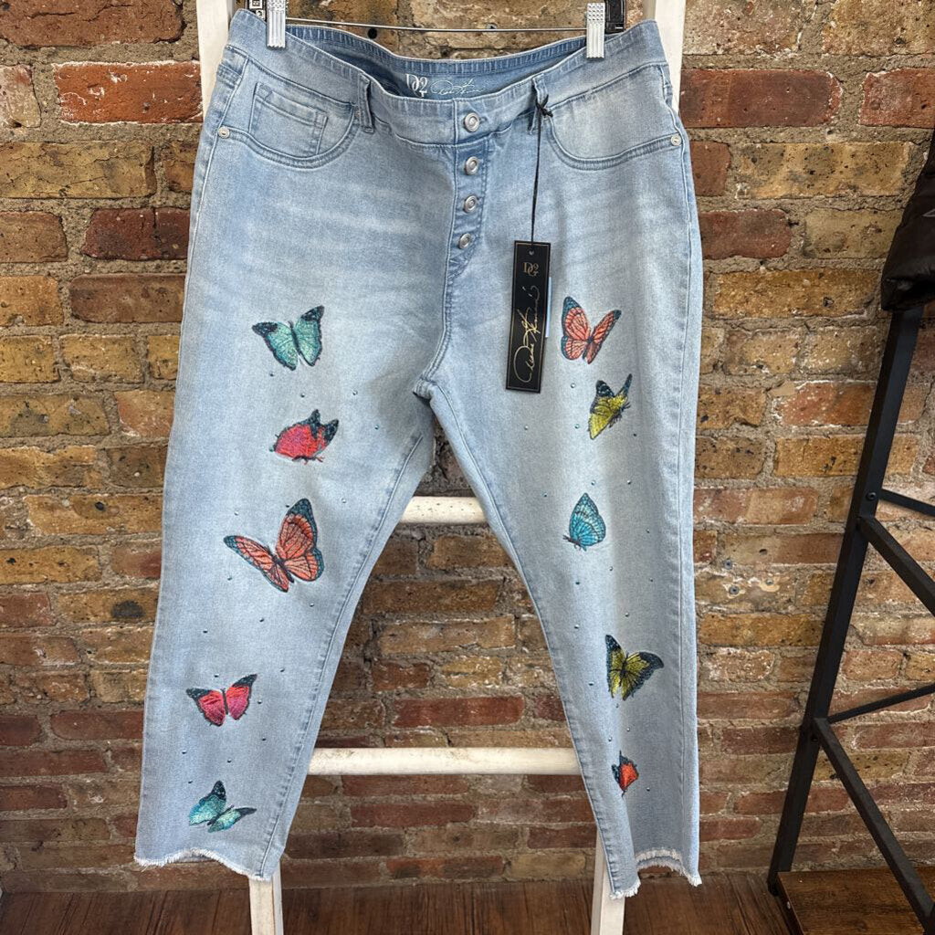 NWT Butterfly Jeans Fringe