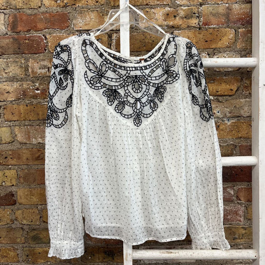 NWT Pattern Embrd LS Blouse