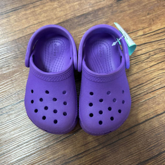 Slides/Slip Ons