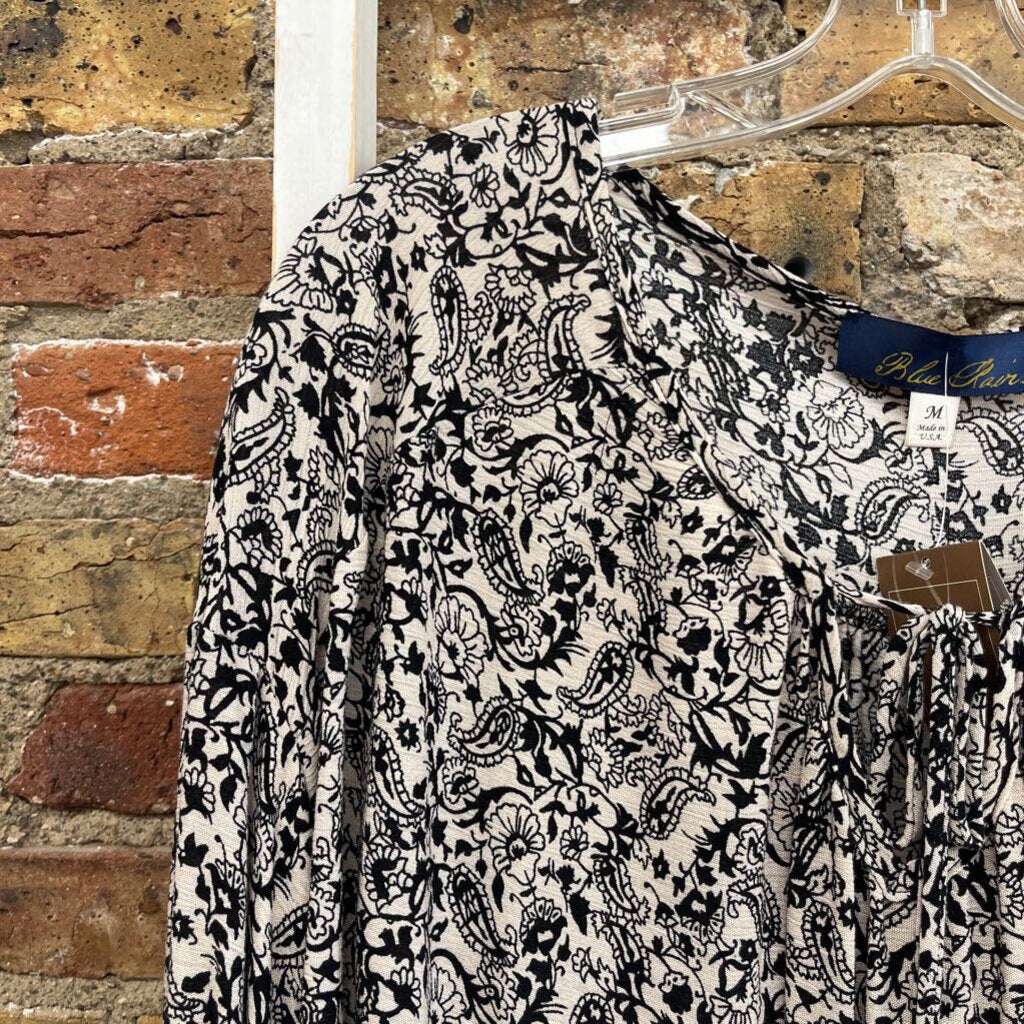 NWT Top LS Paisley Print