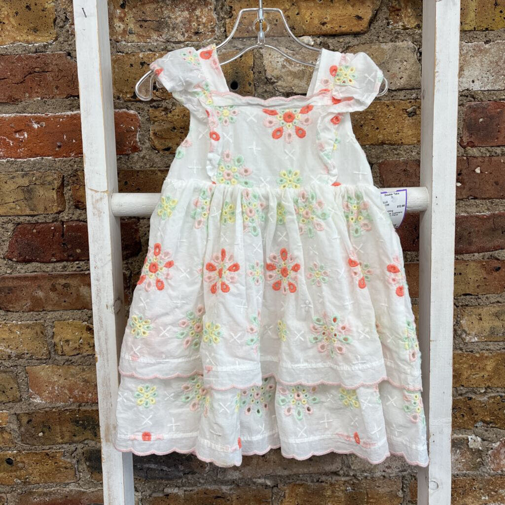 Dress Eyelet Floral