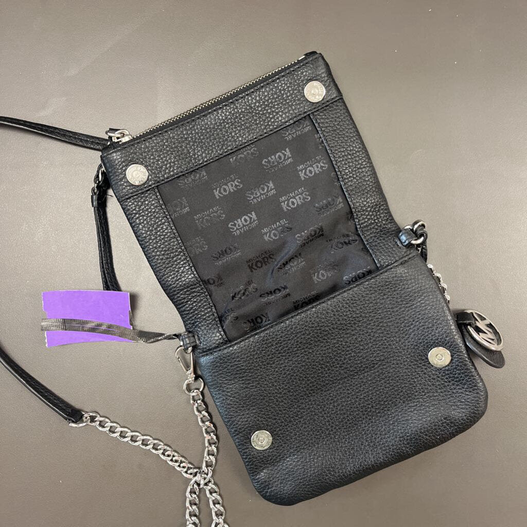 Pebbled Crossbody