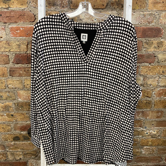 Stretchy Polka Dot Blouse