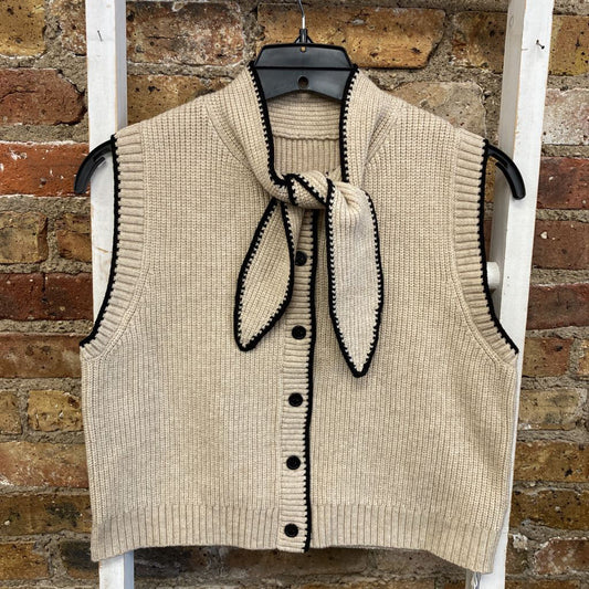 NWT Sleeveless BD Sweater Vest