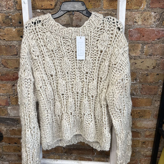 NWT Sweater Chunky Knit